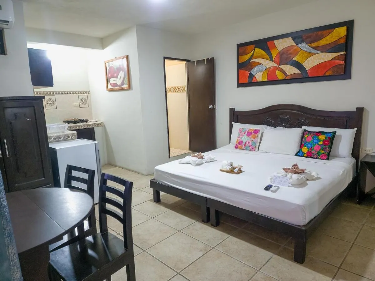 Fitz-Mar Hotel Isla Mujeres Inn